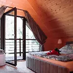 Vakantiehuis Black Balia Sauna Nowy Klincz