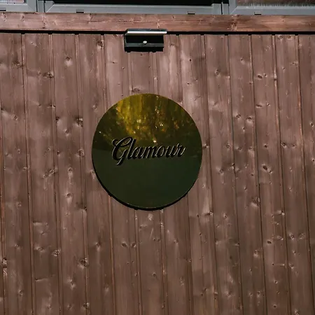 Black Balia Sauna Casa de Férias Nowy Klincz