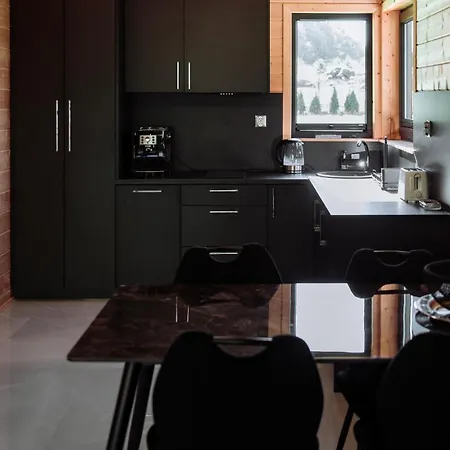 Black Balia Sauna Casa de Férias Nowy Klincz