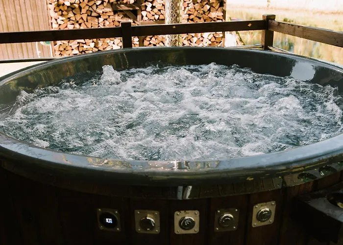 Black Balia Sauna Ferienhaus *